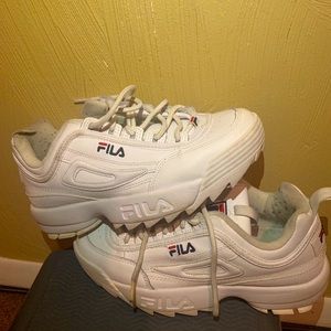 WHITE FILA
